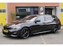 BMW 3-Serie Touring 320i Executive Edition M-sport. lane assist. adaptive cruise