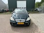 Mercedes-Benz A-klasse 200 Elegance Cruise Leder Bekleding Automaat Pdc voor en achter Elk ramen Trekhaak Schuif/Kanteldak