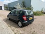 Mercedes-Benz A-klasse 200 Elegance Cruise Leder Bekleding Automaat Pdc voor en achter Elk ramen Trekhaak Schuif/Kanteldak