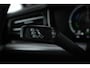 Volkswagen Touareg EHYBRID 3.0 TSi 4MOTION Panorama, Luchtvering, Climate, Volleder.