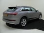 Audi E-tron e-tron 50 quattro Launch edition 71 kWh | Luchtvering | Navigatie Plus | Lederen bekleding | Elektrisch verstelbare voorstoelen | Parkeersensoren | Cruise control |