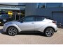 Toyota C-HR 1.8 Hybrid Style | 10 jaar Fabrieksgarantie* | Trekhaak | Navigatie | Camera | Climate control | JBL  | Stoel/stuurverw. | PDC V+A | LMV 18 inch