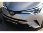 Toyota C-HR 1.8 Hybrid Style | 10 jaar Fabrieksgarantie* | Trekhaak | Navigatie | Camera | Climate control | JBL  | Stoel/stuurverw. | PDC V+A | LMV 18 inch