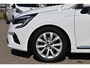 Renault Clio TCe 90 Intens 1E EIGENAAR | CLIMATE EN CRUISE CONTROL | DEALER ONDERHOUDEN | PARKEERSENSOREN V+A | CAMERA | APPLE CARPLAY EN ANDROID AUTO | LED VERLICHTING | KEYLESS ENTRY |