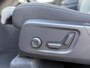 Volvo XC40 2.0 B4 Plus Dark | Trekhaak | Memory | Zitting verlengers | parkeersensoren vóór en achter | camera | Google auto | Full LED | verwarmde voorstoelen en stuurwiel | trekgewicht 2000KG! |