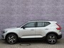 Volvo XC40 2.0 B4 Plus Dark | Trekhaak | Memory | Zitting verlengers | parkeersensoren vóór en achter | camera | Google auto | Full LED | verwarmde voorstoelen en stuurwiel | trekgewicht 2000KG! |