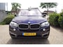 BMW X5 XDRIVE30D High Executive Autom Grijs Kenteken Xenon Navi Camera Leder Elektrische Stoelen Clima 2x PDC LMV Trekhaak ENZ.