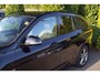 BMW X1 SDrive18i High Executive M Sport Autom Leder/Alcantara Sportst Stoelverw Navi Camera Head-Up Clima 2x PDC LMV ENZ.