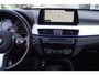 BMW X1 SDrive18i High Executive M Sport Autom Leder/Alcantara Sportst Stoelverw Navi Camera Head-Up Clima 2x PDC LMV ENZ.