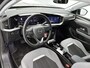 Opel Mokka SUV Elegance 130 pk Automaat | Navigatie | Achteruitrijcamera | Parkeersensoren Voor en Achter | LED Koplampen | Verwarmd Lederen Stuurwiel | Dodehoek Detectie | Adaptieve Cruise Control | 17" Lichtmetalen Velgen | Apple Carplay/Android Auto |
