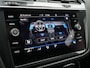 Volkswagen Tiguan 1.4 TSI eHybrid 245 pk DSG R-Line Business | Panoramadak | IQ Light | Standkachel | Stoel-/stuurverwarming | Achteruitrijcamera | 19 inch
