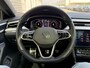 Volkswagen Arteon Shooting Brake 1.4 TSI eHybrid 218pk DSG R-Line Business / Panoramadak / R-Line Interieur & Exterieur / Virtual Cockpit / Camera / LED koplampen / Stoelverwarming Voor & Achter / 19" LMV