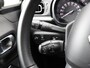 Citroën C3 110pk Shine | Navigatie | 17"LMV | Camera en sensoren rondom | Keyless entry en start