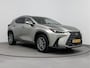 Lexus NX 450h+ AWD Launch Edition | Apple Carplay | Stuur & Stoelverwarming | Navigatie |
