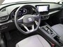 SEAT Leon 1.0 eTSI 110 PK Style Business Intense | Navigatie | Getint Glas | Parkeerhulp |
