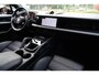 Porsche Cayenne 3.0 E-Hybrid Sport Chrono Pano|Sportstoelen|Luchtvering|BTW auto!