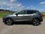 Nissan Qashqai 1.2 N-Connecta / Navigatie / Goed onderhouden / Camera / Lm Velgen / Panorama dak / Climate control
