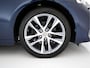 Lexus IS 300h Hybrid Business Line Aut. *PANO | LEATHER-MICROFIBRE | FULL-LED | NAVI-FULLMAP | HEATED-COMFORTSEATS | CAMERA | ECC | SHIFT-PADDLES | PDC | CRUISE | 17''ALU*