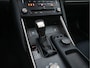 Lexus IS 300h Hybrid Business Line Aut. *PANO | LEATHER-MICROFIBRE | FULL-LED | NAVI-FULLMAP | HEATED-COMFORTSEATS | CAMERA | ECC | SHIFT-PADDLES | PDC | CRUISE | 17''ALU*