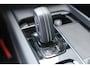 Volvo XC60 Recharge T6 AWD 350PK Automaat R-Design | Trekhaak | Long Range | H&K | ACC | Panoramadak | Google | 19"LMV |