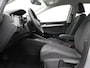 Volkswagen Golf Life 1.5 eTSI | Apple CarPlay | Parkeerhulp | 17 inch |