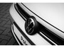 Volkswagen Polo Life Edition Inclusief €2000,- inruilvoordeel | 'App-Connect' smartphone integratie | Airconditioning automatisch (Climatronic), 2-zone | Buitenspiegels elektrisch instel- verwarm- en inklapbaar