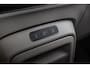 Volkswagen ID. Buzz Pro 5-Zitplaatsen € 34.650 Excl. BTW | Trekhaak | Elec. Schuifdeuren | Elec. Voorstoelen | Adap. Cruise |