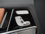 Mercedes-Benz G-klasse 580 met EQ-Technologie 116 kWh Accu | Massagestoelen Voorin | Distronic Cruise Control | Burmester Surround Sound | Multibeam Led | Schuifdak | 360° Camera | Nightpakket | Sfeerverlichting