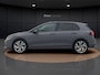 Volkswagen Golf 1.5 eTSI Life Edition | Pano dak | Navigatie | Camera | 18"| ACC | LED |