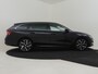Skoda Octavia Combi 1.4 TSI iV PHEV Style 204pk | Elektr. stoelen met memory | Lederen bekleding | Head up display | Park assist | Navigatie | App connect | Stuur + stoel & achterbank verwarming | 18"LMV