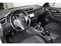 Nissan Qashqai 1.2 DIG-T 115PK N-Connecta | Navi | Clima | Cruise | 360° Camera | Parkeersensoren V+A | Panoramadak | Keyless | 18" Lichtmetaal |