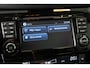 Nissan Qashqai 1.2 DIG-T 115PK N-Connecta | Navi | Clima | Cruise | 360° Camera | Parkeersensoren V+A | Panoramadak | Keyless | 18" Lichtmetaal |