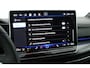 Volkswagen Golf 8.5 1.5 eTSI 150pk DSG R-Line Edition Trekhaak Camera Keyless Virtual Cockpit Carplay