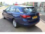 Opel Astra Sports Tourer 1.2 110pk Elegance Climate control , Camera , Cruise control , Stoel en stuur verwarming Bluetooth , LED dagrijverlichting ,