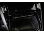 Peugeot 208 1.2 PureTech 100PK EAT8 GT | Navi | Clima | Cruise | Camera | Parkeersensoren V+A | Sportstoelen | Full LED | 17" Lichtmetaal | Metallic |
