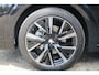 Peugeot 208 1.2 PureTech 100PK EAT8 GT | Navi | Clima | Cruise | Camera | Parkeersensoren V+A | Sportstoelen | Full LED | 17" Lichtmetaal | Metallic |