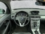 Volvo V70 2.0 T5 Nordic+ | 18" velgen | Inscription | Geventileerde/verwarmbare stoelen | Schuif/kantel dak | Standkachel | Premium sound | DAB | Memory | Parkeersensoren V+A | Extra getint glas | spoiler |
