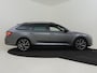 Skoda Superb Combi Sportline iV 218pk | Dodehoekdetectie | Trekhaak | 360 Camera | Elektrische stoelen met geheugen | Park assist | Keyless | Navigatie | 18"LMV