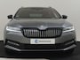 Skoda Superb Combi Sportline iV 218pk | Dodehoekdetectie | Trekhaak | 360 Camera | Elektrische stoelen met geheugen | Park assist | Keyless | Navigatie | 18"LMV