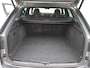 Skoda Superb Combi Sportline iV 218pk | Dodehoekdetectie | Trekhaak | 360 Camera | Elektrische stoelen met geheugen | Park assist | Keyless | Navigatie | 18"LMV