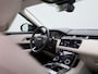 Land Rover Range Rover Velar 2.0 P250 Turbo AWD Carbon Edition | Achteruitrijcamera | Cruise Control | Navigatie | Apple Carplay | Stoelverwarming + verkoeling |
