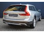 Volvo V90 Cross Country 2.0 T5 | Trekhaak | Pilot assist | Dode hoek detectie