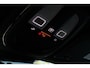 Volvo EC40 Single Motor Extended Range 82 kWh Plus | Textiel City Canvas | 20-Inch Lichtmetalen velgen | Extra getint glas | Harman Kardon audio| Panoramadak | Stoel- & Stuurwielverwarming | BLIS