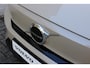 Volvo EC40 Single Motor Extended Range 82 kWh Plus | Textiel City Canvas | 20-Inch Lichtmetalen velgen | Extra getint glas | Harman Kardon audio| Panoramadak | Stoel- & Stuurwielverwarming | BLIS
