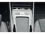 Mercedes-Benz EQA EQA 250+ Business Solution AMG | Nightpakket | Panoramadak | Head-Up | Burmester 3D Audio | Sfeerverlichting | Keyless-Go | Stoelverwarming | LED | Parktronic