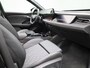 Audi Q6 e-tron SQ6 quattro 100 kWh l Adaptive cruise assist plus l Adaptieve S-luchtvering l Bang & Olufsen 3D hoofdsteun l Autom. airconditioning 3 zones l MMI experience pro l Stoelverwarming voor en achter l Geheugen best.stoel + spiegels l Glazen panoramadak l Stuurverwarming l Elektrisch verstelbaar stuur l Matrix LED-koplampen l Omgevingscamera's l Sportstoel S plus leder zwart l Apple Carplay / Android Auto l MMI-bijrijdersscherm l Lichtpakket plus ambient light l Alarm Klasse III l Warmtepomp l