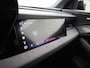 Audi Q6 e-tron SQ6 quattro 100 kWh l Adaptive cruise assist plus l Adaptieve S-luchtvering l Bang & Olufsen 3D hoofdsteun l Autom. airconditioning 3 zones l MMI experience pro l Stoelverwarming voor en achter l Geheugen best.stoel + spiegels l Glazen panoramadak l Stuurverwarming l Elektrisch verstelbaar stuur l Matrix LED-koplampen l Omgevingscamera's l Sportstoel S plus leder zwart l Apple Carplay / Android Auto l MMI-bijrijdersscherm l Lichtpakket plus ambient light l Alarm Klasse III l Warmtepomp l