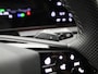 Audi Q6 e-tron SQ6 quattro 100 kWh l Adaptive cruise assist plus l Adaptieve S-luchtvering l Bang & Olufsen 3D hoofdsteun l Autom. airconditioning 3 zones l MMI experience pro l Stoelverwarming voor en achter l Geheugen best.stoel + spiegels l Glazen panoramadak l Stuurverwarming l Elektrisch verstelbaar stuur l Matrix LED-koplampen l Omgevingscamera's l Sportstoel S plus leder zwart l Apple Carplay / Android Auto l MMI-bijrijdersscherm l Lichtpakket plus ambient light l Alarm Klasse III l Warmtepomp l
