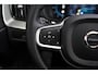 Volvo XC60 2.0 T6 Plug-in hybrid AWD Essential Edition Bright HEICO Pakket | 21'' Black Edition velgen | Adaptieve Cruise Control | Panoramadak | Parkeercamera Achter