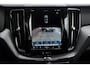 Volvo XC60 2.0 T6 Plug-in hybrid AWD Essential Edition Bright HEICO Pakket | 21'' Black Edition velgen | Adaptieve Cruise Control | Panoramadak | Parkeercamera Achter